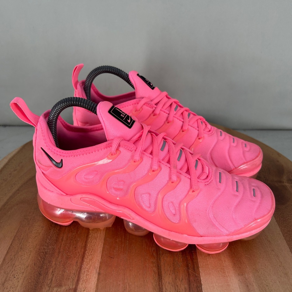 Nike Air VaporMax Plus Pink Blast Hyper Pink DM8337-600 Womens 6.5 Sneakers